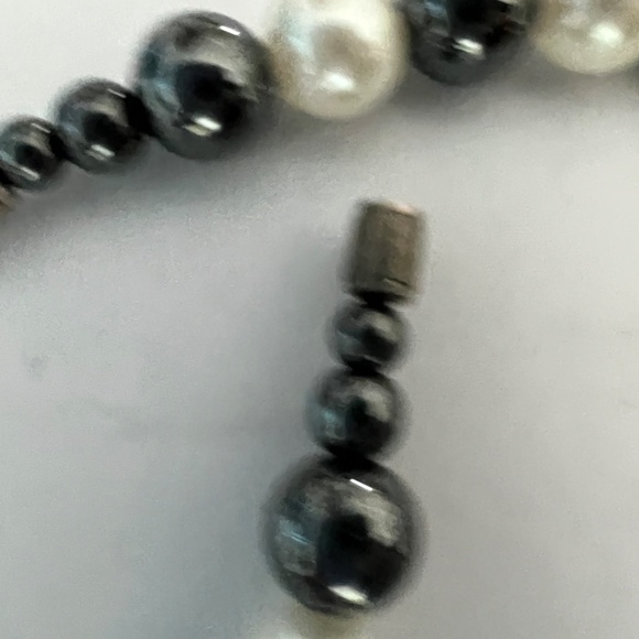 Vintage Faux Glass Pearls necklace Earrings - Picture 7 of 10